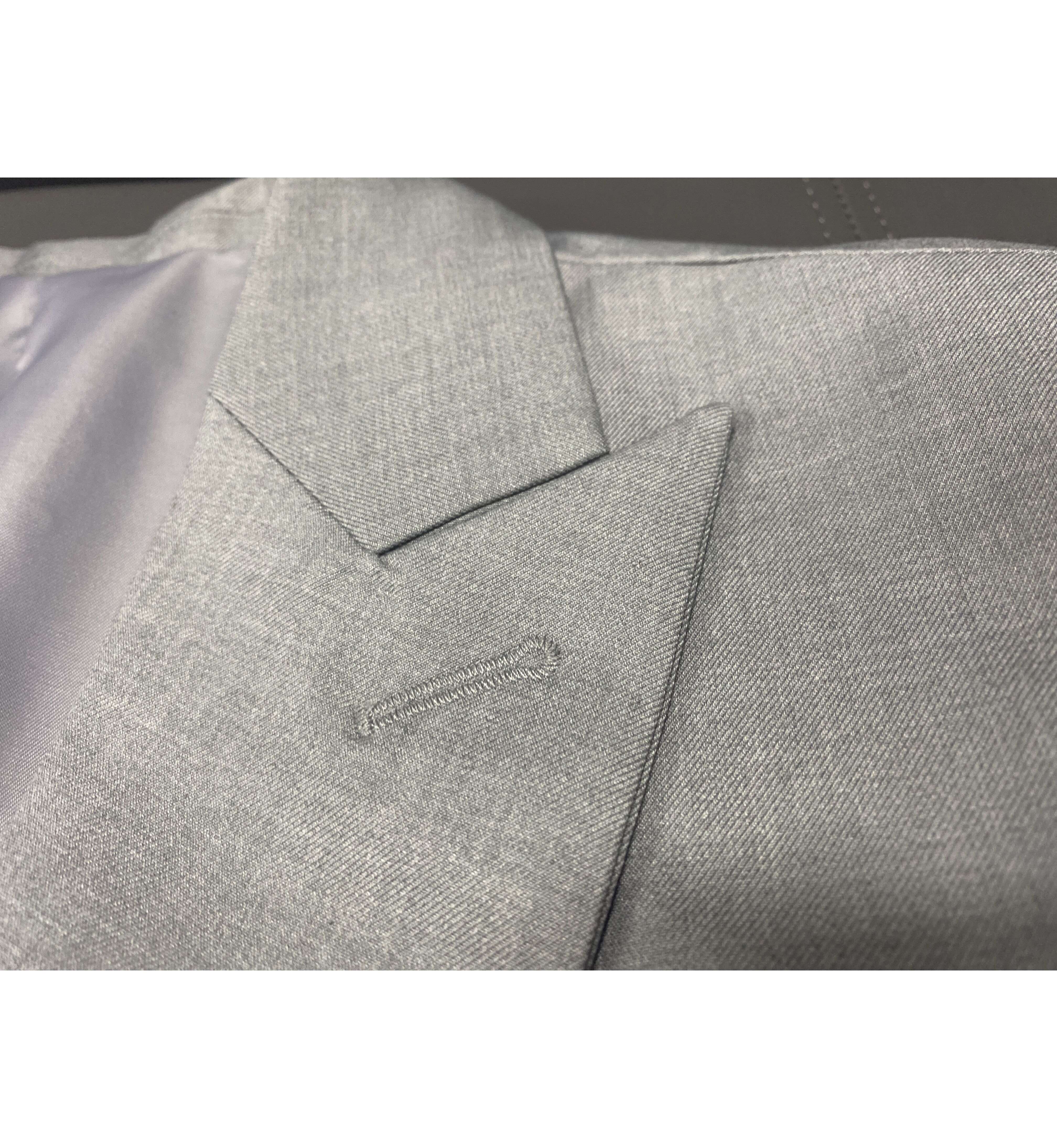 ceehuteey Formal Men's 3 Pieces Flat Peak Lapel Tuxedos For Wedding (Blazer+vest+Pants)