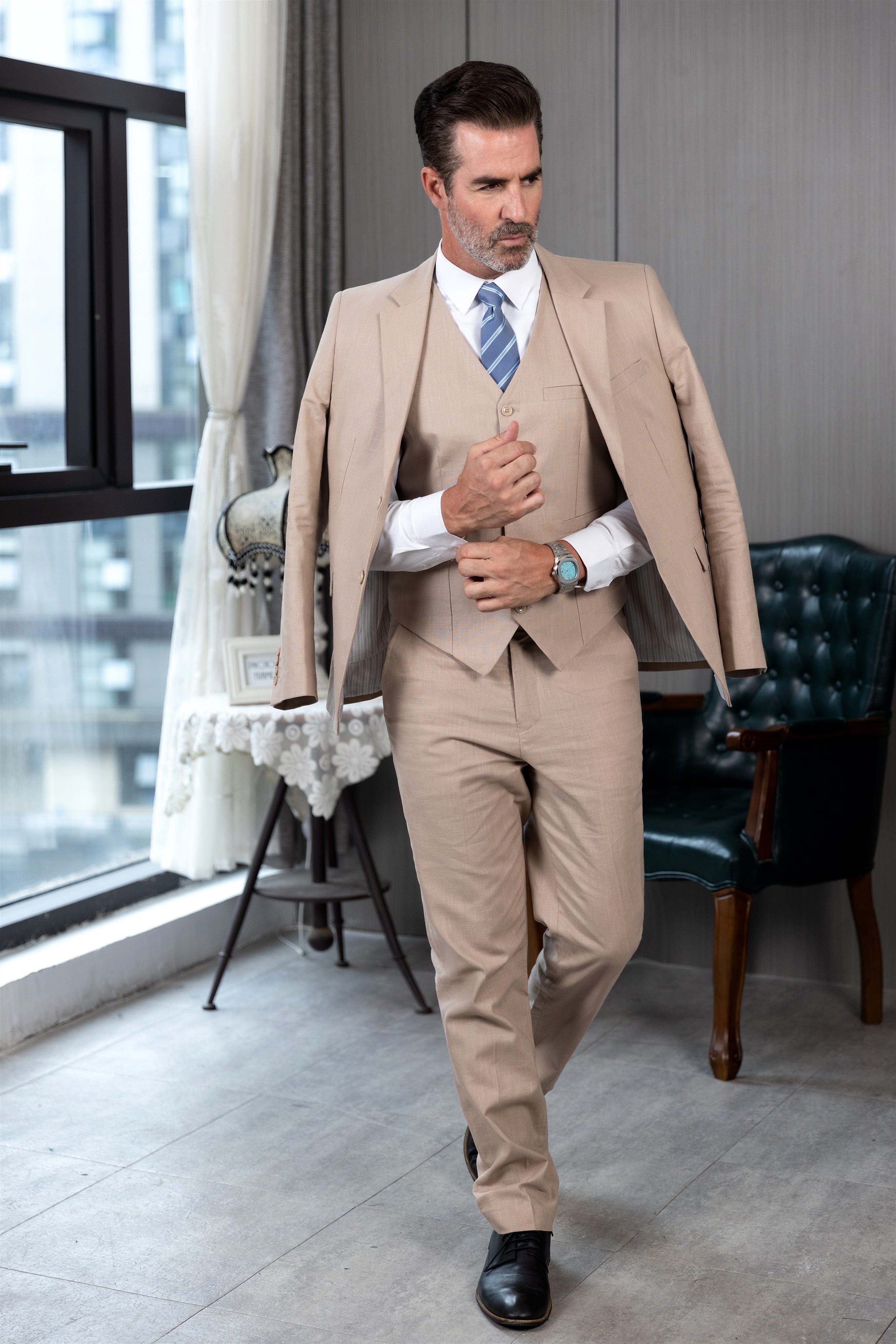ceehuteey Men's Linen 3 Pieces Regular Fit Notch Lapel  Mens Suit(Blazer+Vest+ Pant)